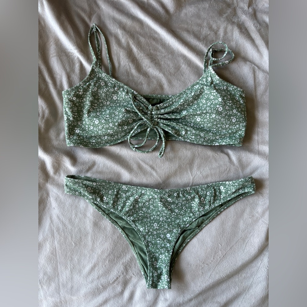 L.A. Hearts green floral bikini